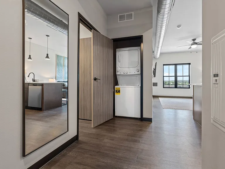 151 Lofts — Photo 63