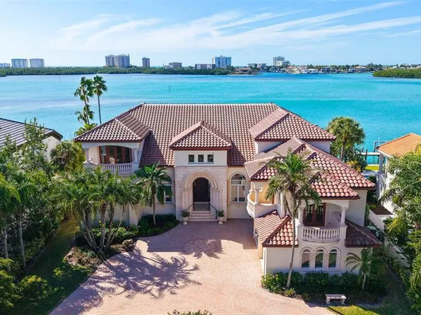570 S Spoonbill Dr, Sarasota, FL 34236