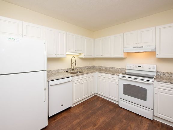 2nd image of 835-865 Mix Ave #6512