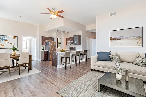Heer's Luxury Living Photo 1