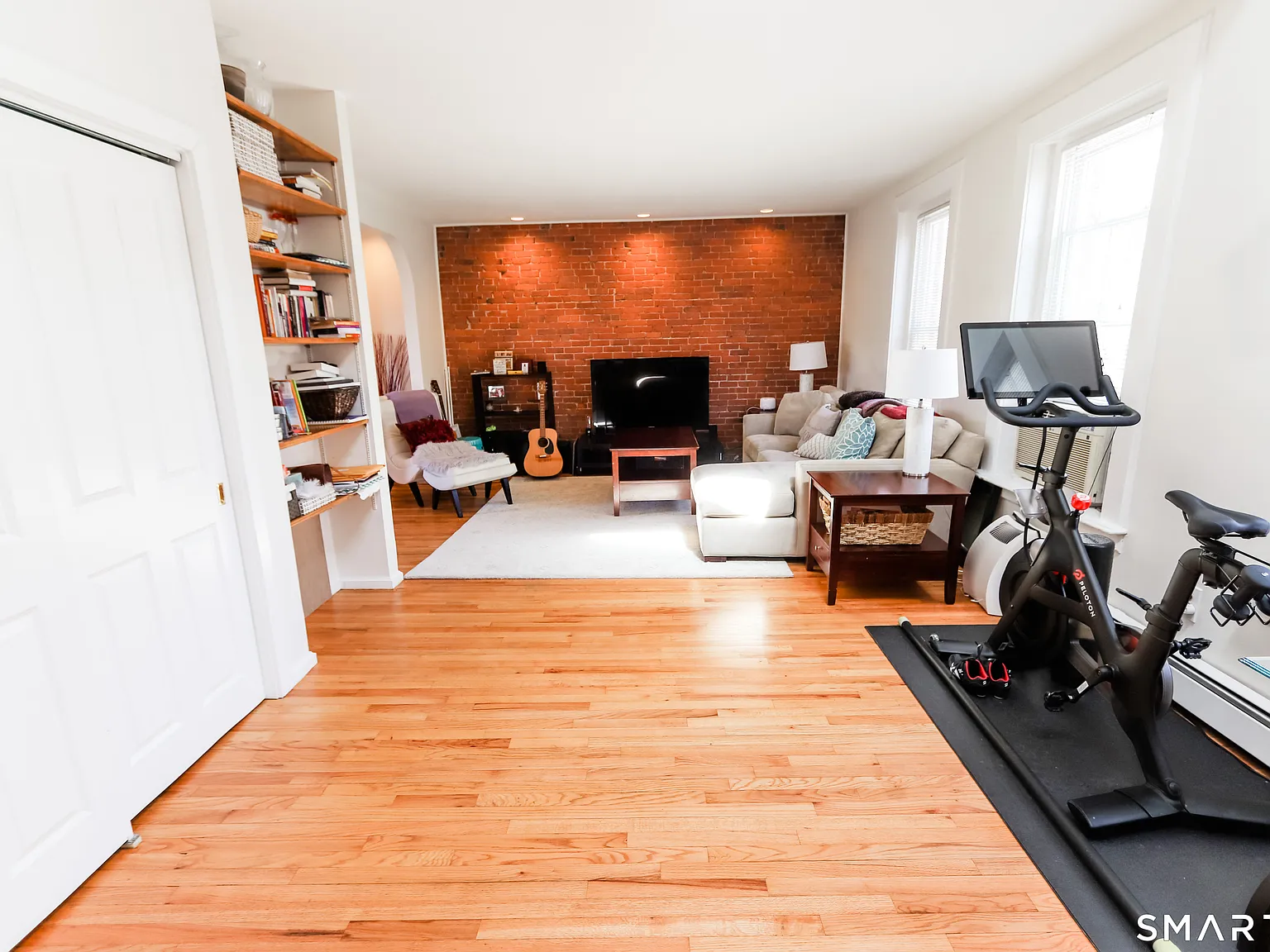 2 bed, 2.0 bath, 1262 sqft, $2,400 — Photo 3