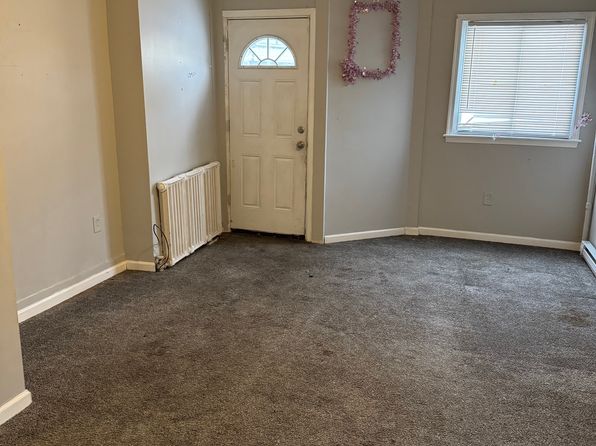 69 E Parker St APT 3