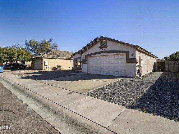 3rd image of 8409 W PINCHOT Avenue