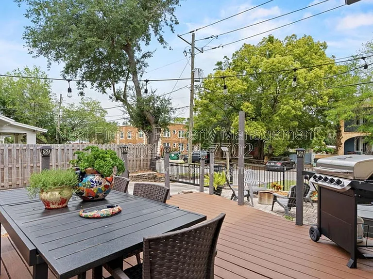 2623 Forbes St — Photo 28