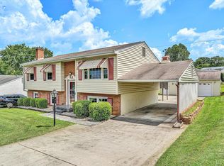 1313 Ashebrook Dr, Roanoke, VA 24014