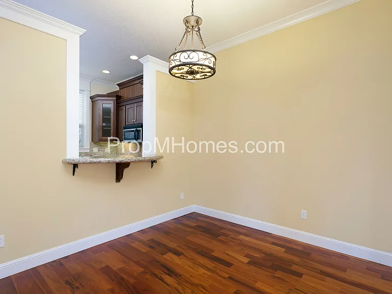 5121 N Williams Ave — Photo 5