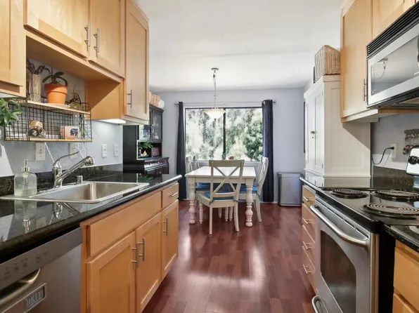 900 Cambridge Drive #18, Benicia, CA 94510