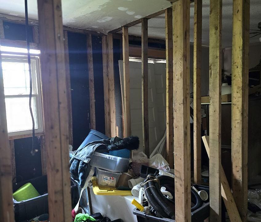 2nd image of 5337 Rose St