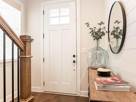 5th image of 1754 Seven Pines Ln #30