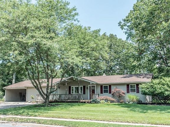 5th image of 8 Birmingham Dr