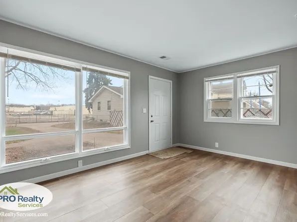 4516 Monroe St NE, Columbia Heights, MN 55421