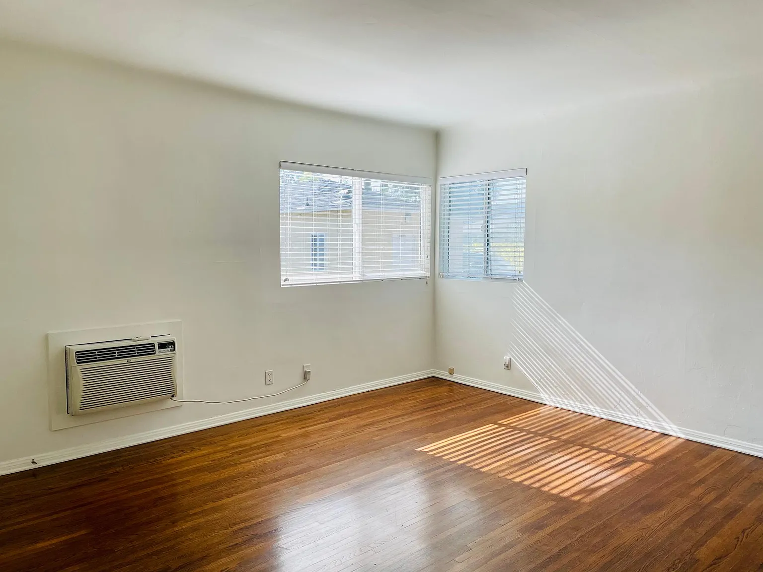 1 bed, 600 sqft, $1,895 — Photo 2