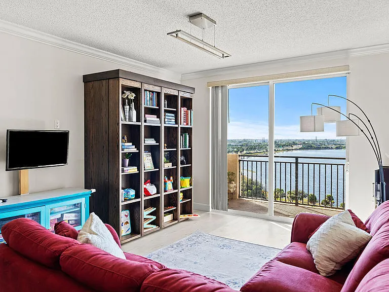 616 Clearwater Park Rd #1110 — Photo 6