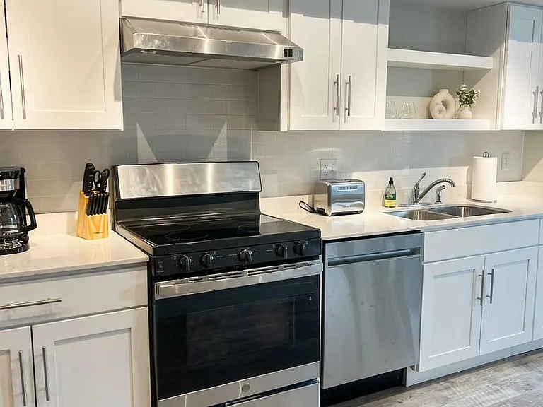 Briar Grove Apartments (Building D) — Photo 48