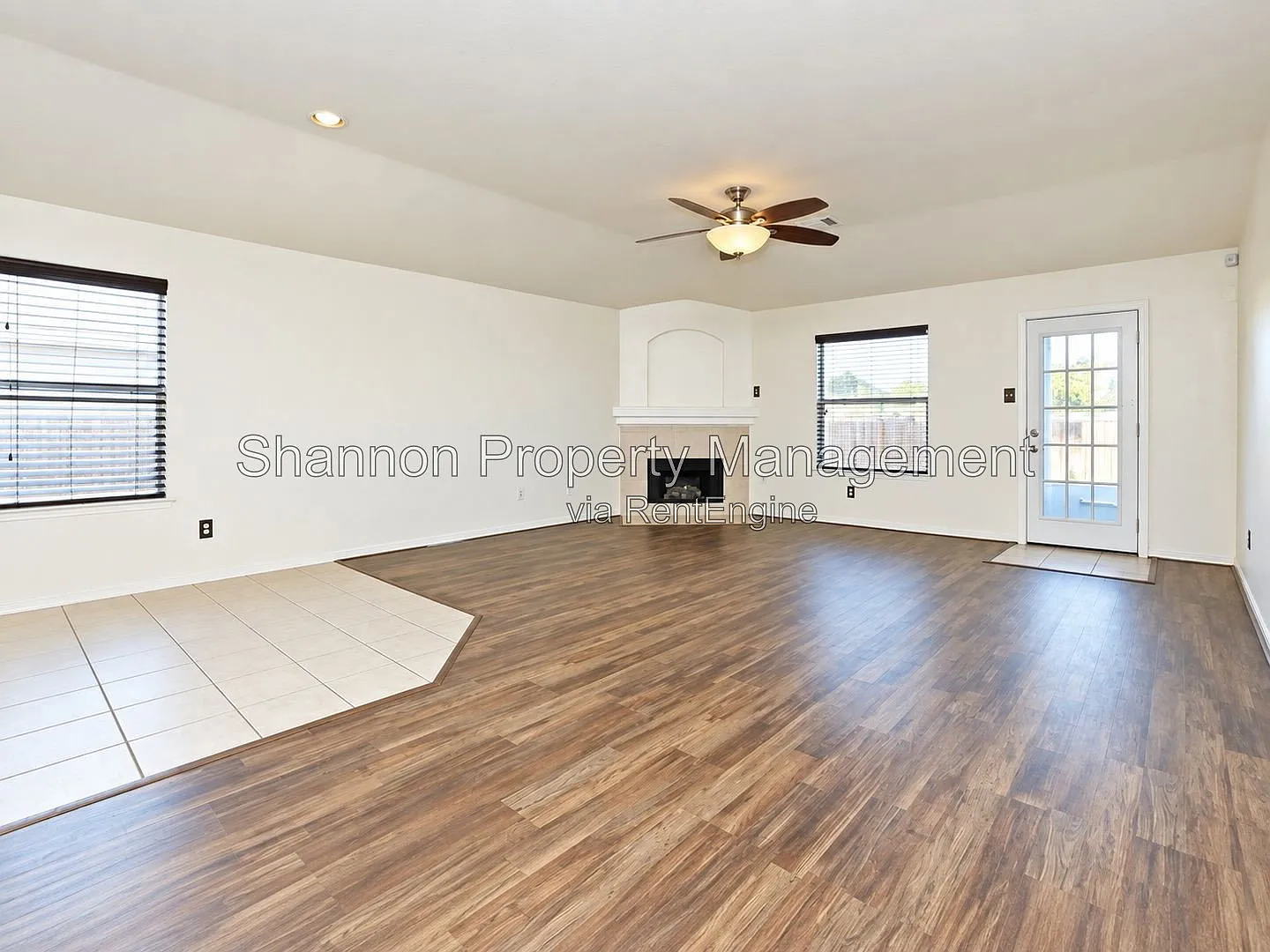 4 bed, 2.5 bath, 2772 sqft, $2,195 — Photo 2