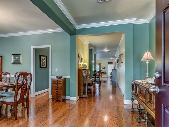 5th image of 1214 Olympia Pl