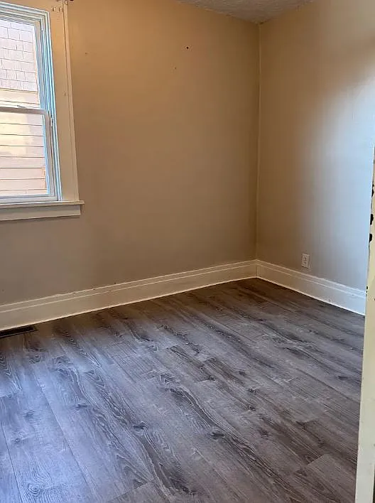 2 bed, 750 sqft, $1,100 — Photo 4