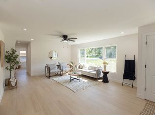 3502 Oakes Rd, Brecksville, OH 44141