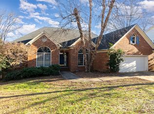 4907 Foxbriar Trl, Charlotte, NC 28269