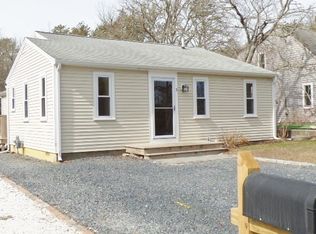3 Circuit Rd, West Yarmouth, MA 02673