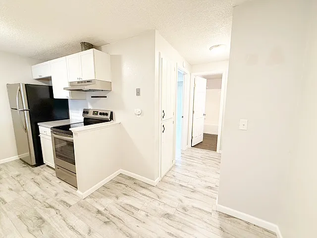 2510 Crystal Springs Rd W #6 — Photo 6