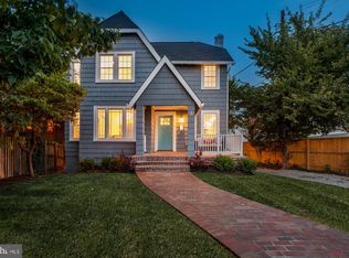 5 Grant Ave, Takoma Park, MD 20912