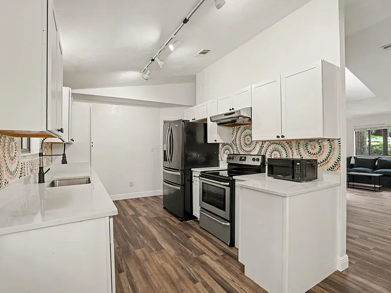 1830 Myrick Rd — Photo 17