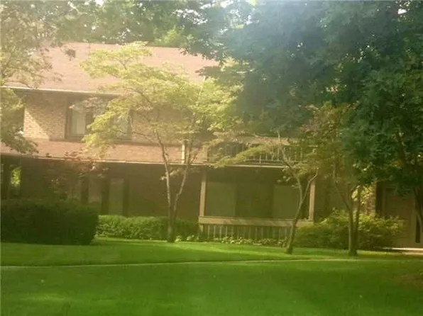 4051 Newcastle Dr Unit D, Sylvania, OH 43560