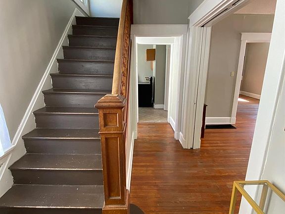 2nd image of 3185 McHenry Ave