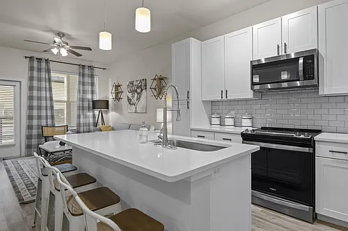 Southgate Apartments Photo 1