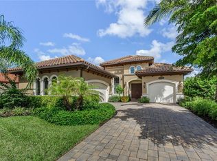 7345 Lantana Way, Naples, FL 34119
