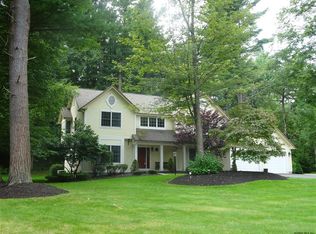 837 Greenthorne Blvd, Schenectady, NY 12303