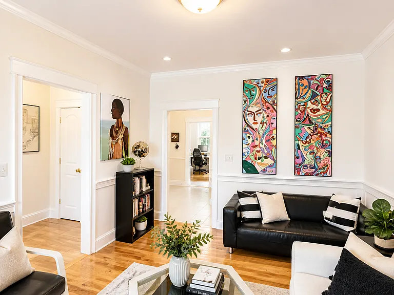 25-27 Glenville Ave #5 — Photo 9