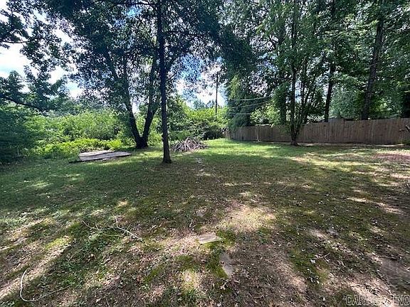 5th image of 12 Parkridge Dr