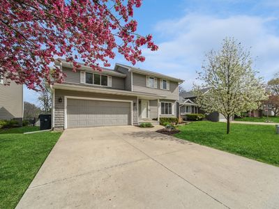 7059 Plum Dr, Urbandale, IA, 50322