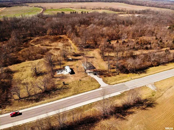 1065 Us Highway 51 Hwy, Shobonier, IL 62885