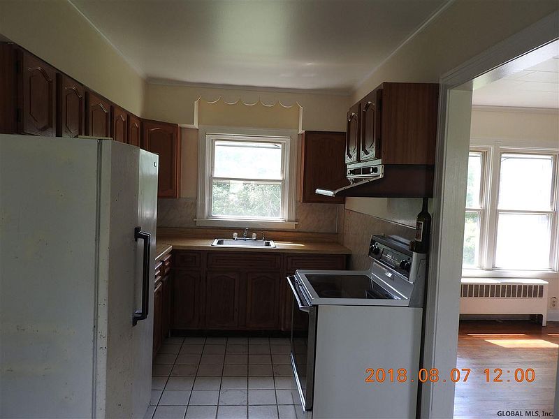 5th image of 3105 NY RT 43