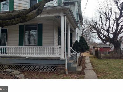 404 E Broad St, Quakertown, PA, 18951