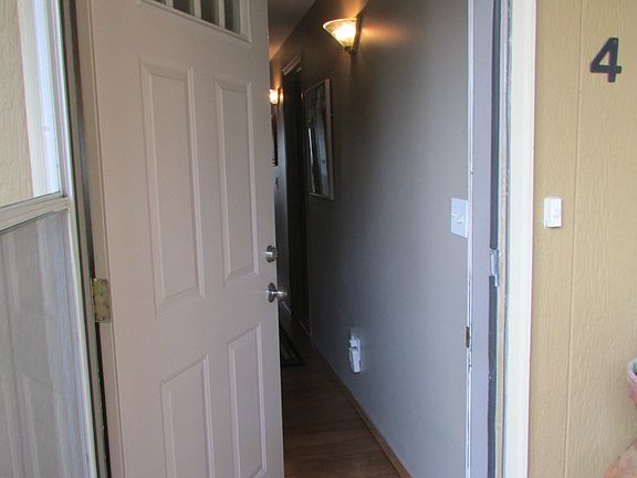 4th image of 8330 276th Pl NW