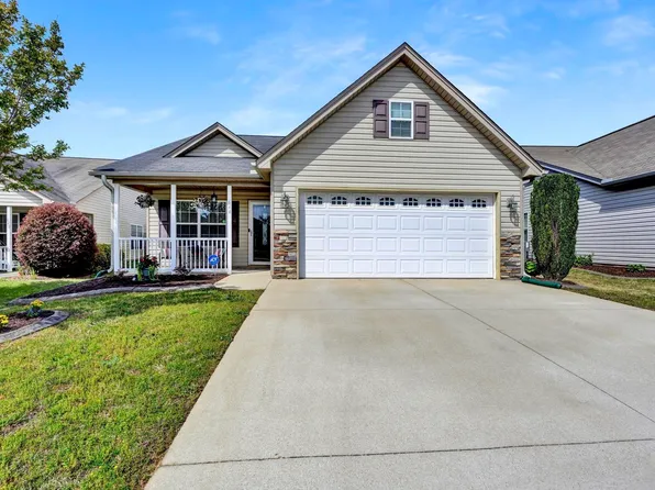644 Clarion Ct, Boiling Springs, SC 29316