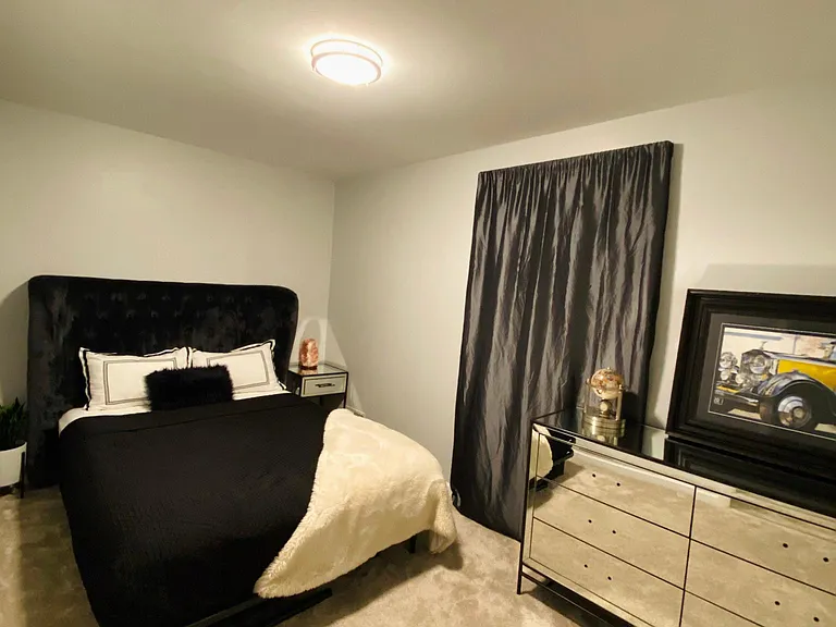 3401 S Parnell Ave #2 — Photo 7