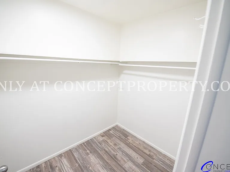 132 E 2nd Ave — Photo 85