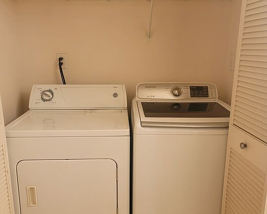 3rd image of 100 S Alameda St Unit 453