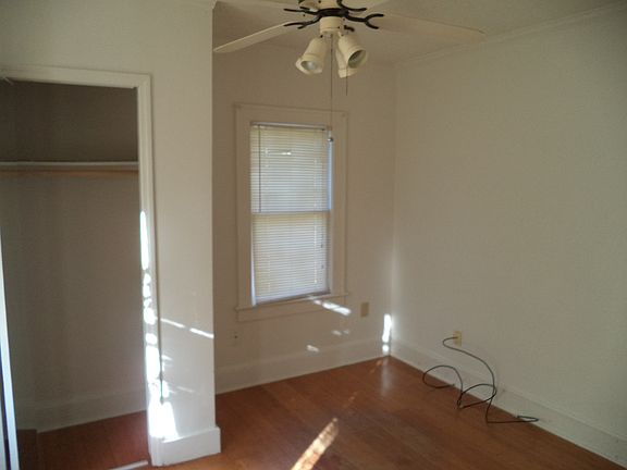 5th image of 207 N Boundary Ave APT B