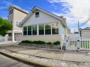 303 33rd St, Ocean City, NJ 08226