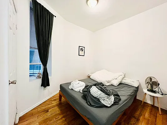 Rented by Pear NYC LLC | media 28