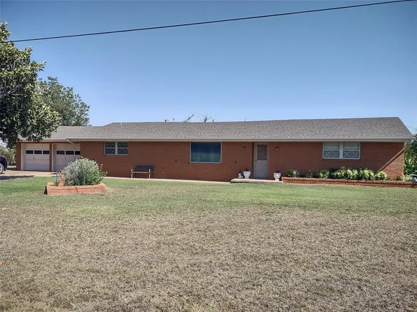 701 S Carnegie St, Carnegie, OK 73015