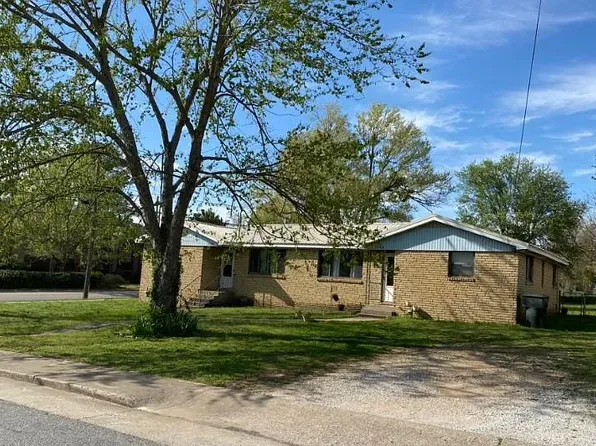 2372 W Holly St, Fayetteville, AR 72703