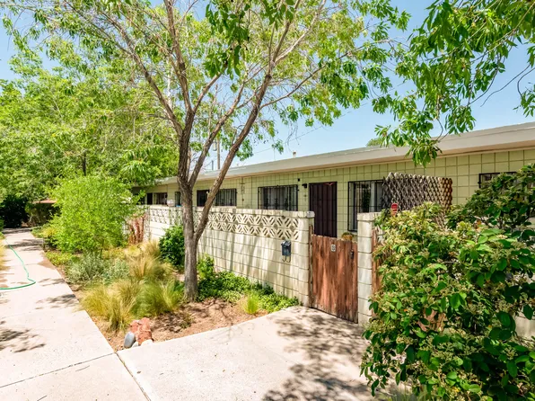 521 Kentucky St SE, Albuquerque, NM 87108