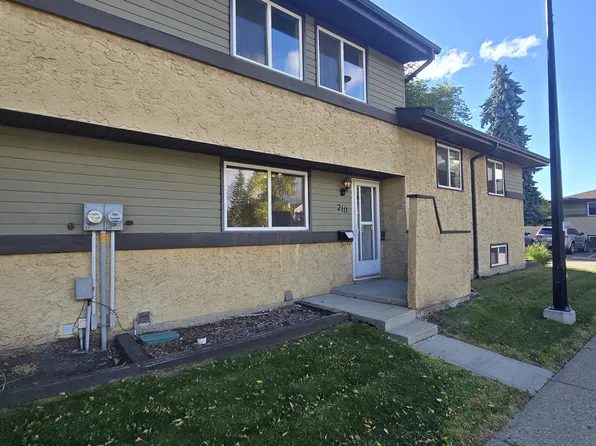 210 Woodbridge Way, Strathcona County, AB T8A 3Y3